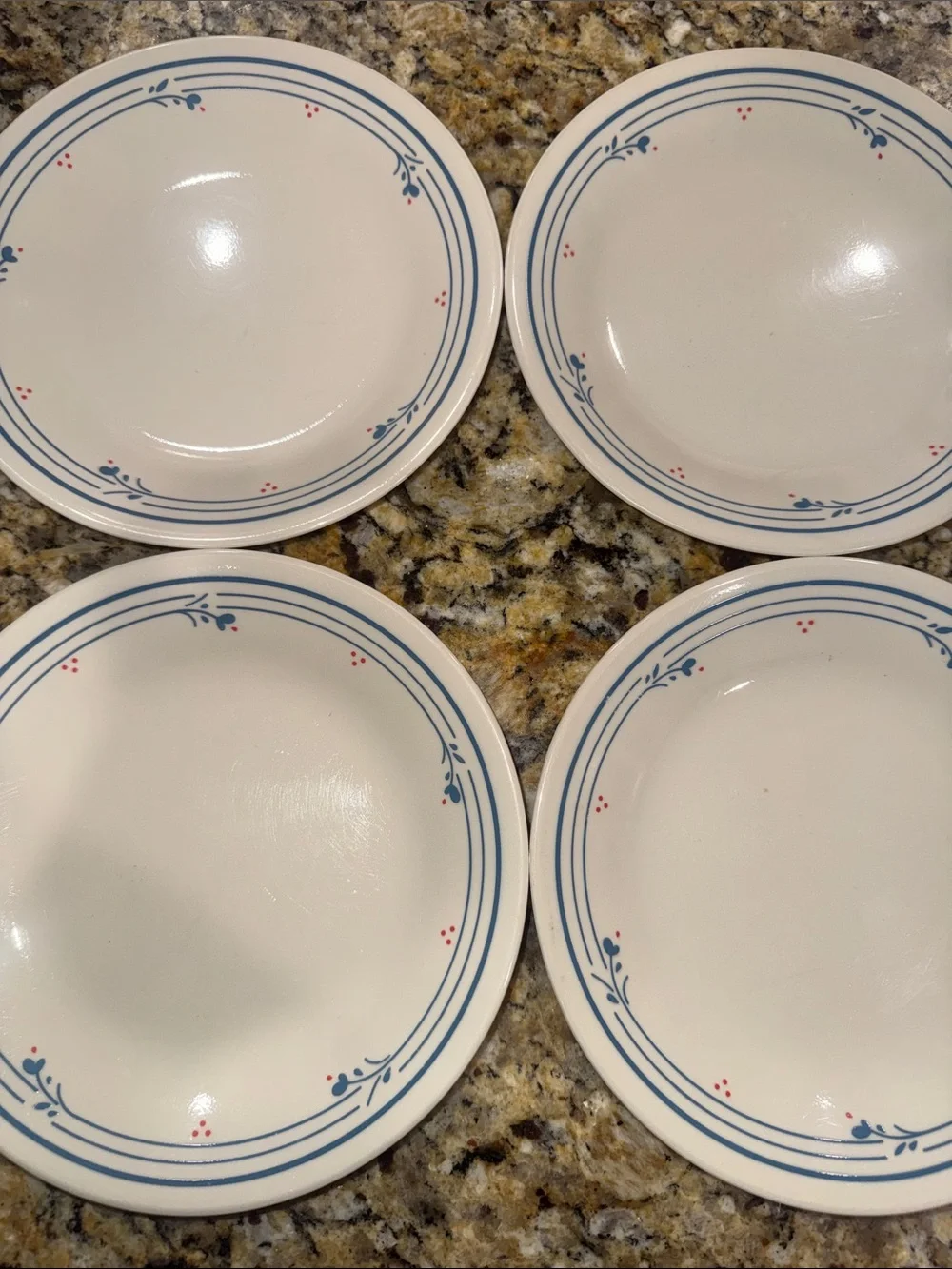 Corelle Set of 4 Country Violets 6 3/4